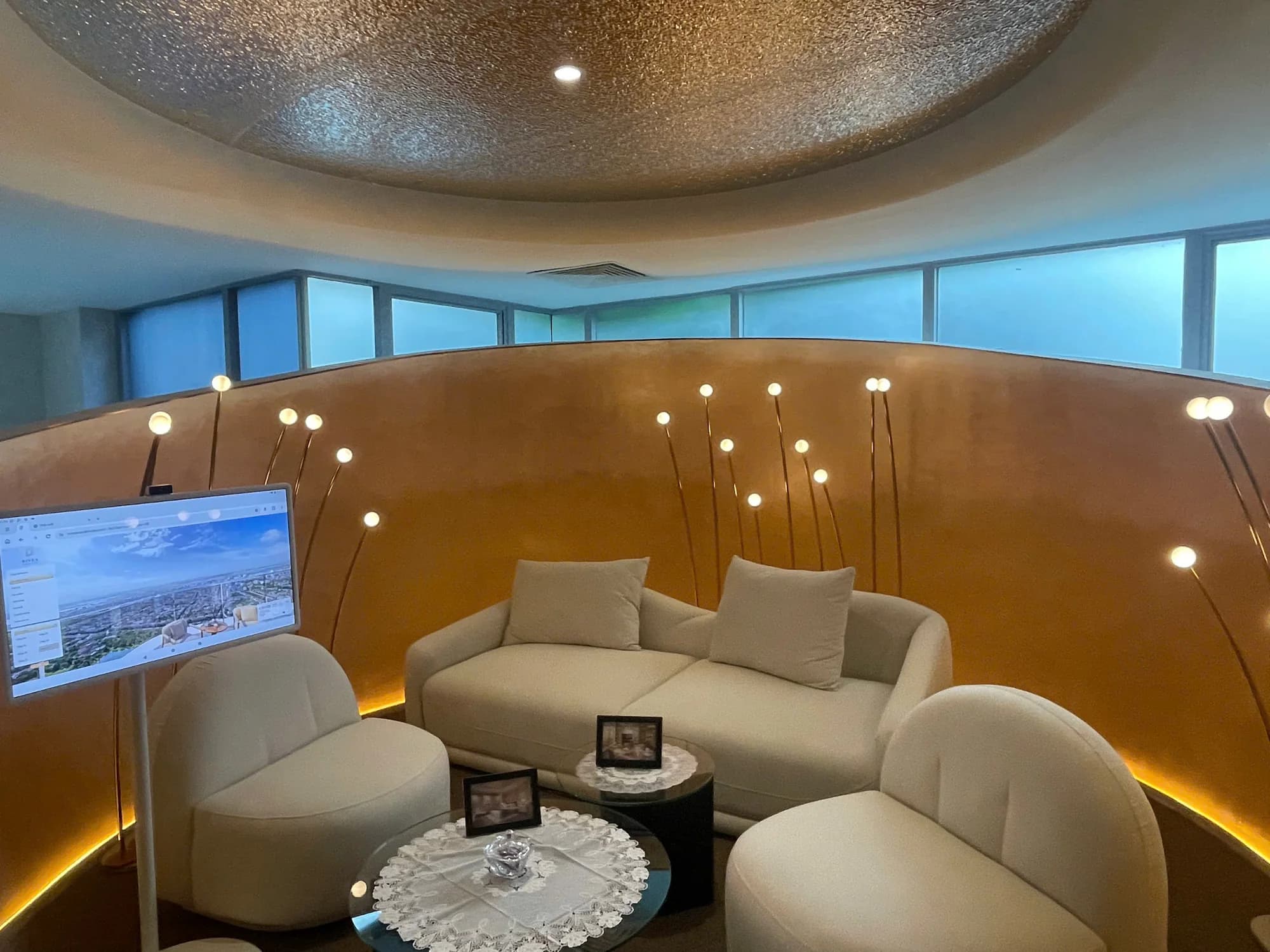 Rivea sales gallery 4