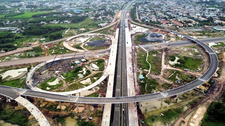 Thông xe cầu nhánh cao tốc TP.HCM - Long Thành từ 9-12 - Ảnh 1.