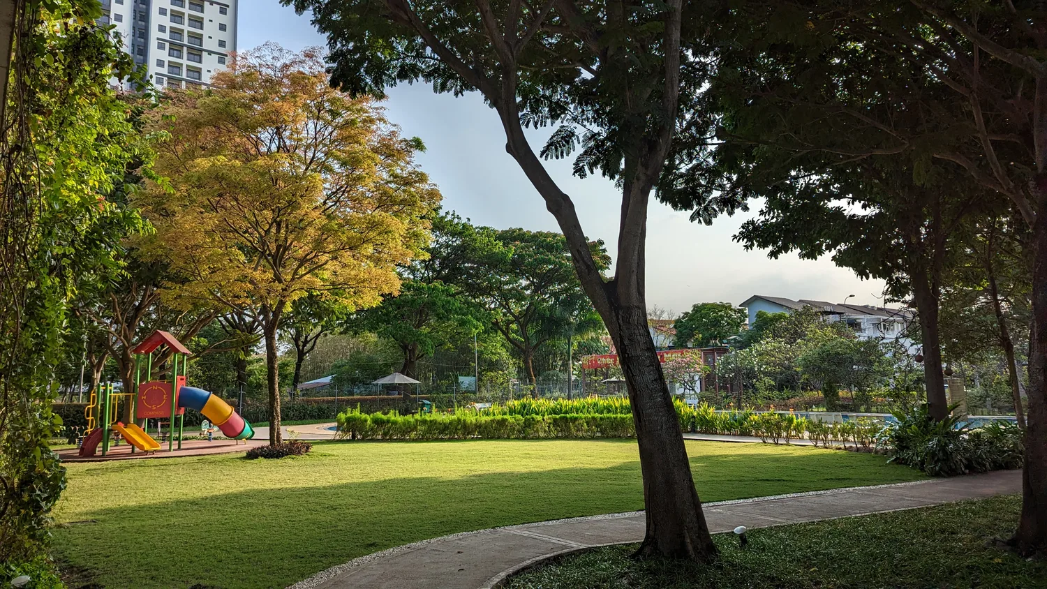 EcoXuan surrounds · photo 5